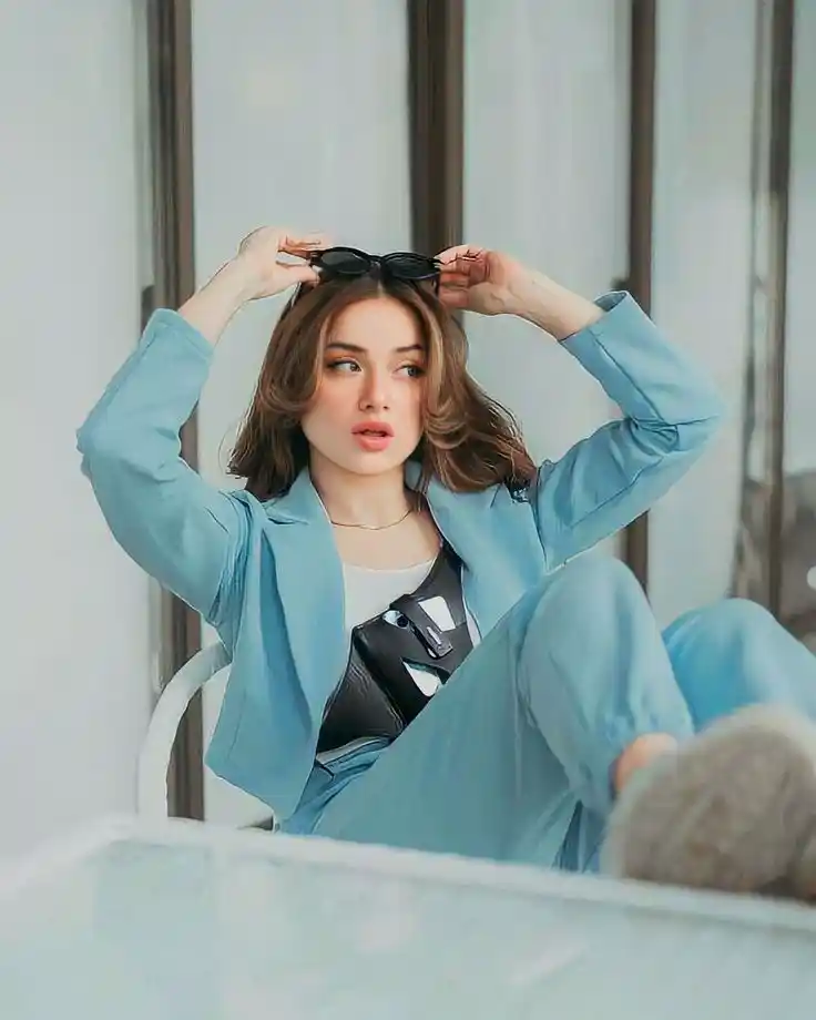 real simple girl image,Real simple girl image wallpaper,Real simple girl image download,Beautiful girl Pic Simple,Real simple girl image indian