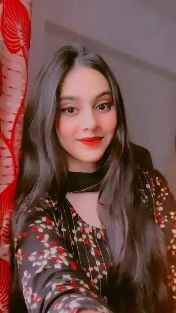 real simple girl image,Real simple girl image wallpaper,Real simple girl image download,Beautiful girl Pic Simple,Real simple girl image indian