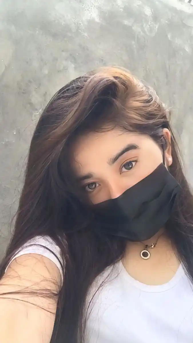 real simple girl image,Real simple girl image wallpaper,Real simple girl image download,Beautiful girl Pic Simple,Real simple girl image indian