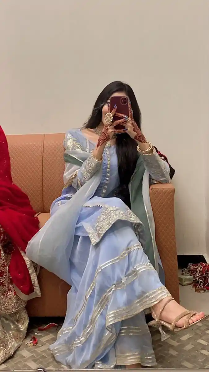 real simple girl image,Real simple girl image wallpaper,Real simple girl image download,Beautiful girl Pic Simple,Real simple girl image indian