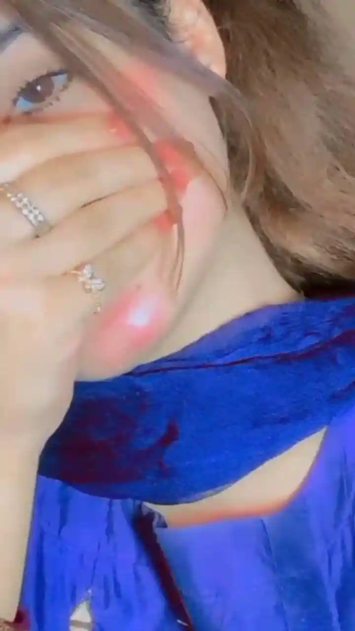 real simple girl image,Real simple girl image wallpaper,Real simple girl image download,Beautiful girl Pic Simple,Real simple girl image indian