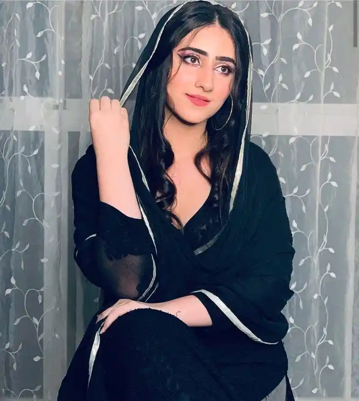 real simple girl image,Real simple girl image wallpaper,Real simple girl image download,Beautiful girl Pic Simple,Real simple girl image indian