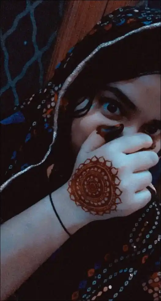 real simple girl image,Real simple girl image wallpaper,Real simple girl image download,Beautiful girl Pic Simple,Real simple girl image indian