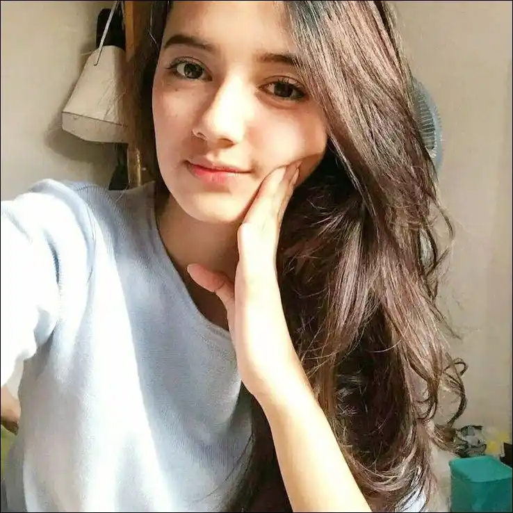 real simple girl image,Real simple girl image wallpaper,Real simple girl image download,Beautiful girl Pic Simple,Real simple girl image indian