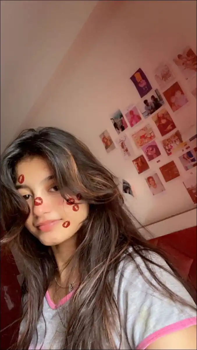 real simple girl image,Real simple girl image wallpaper,Real simple girl image download,Beautiful girl Pic Simple,Real simple girl image indian