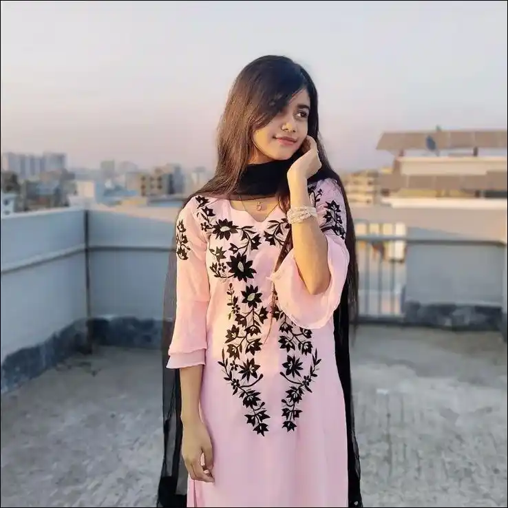 real simple girl image,Real simple girl image wallpaper,Real simple girl image download,Beautiful girl Pic Simple,Real simple girl image indian