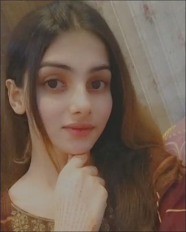 real simple girl image,Real simple girl image wallpaper,Real simple girl image download,Beautiful girl Pic Simple,Real simple girl image indian