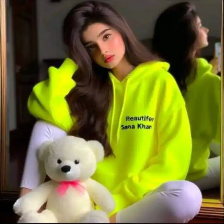 real simple girl image,Real simple girl image wallpaper,Real simple girl image download,Beautiful girl Pic Simple,Real simple girl image indian