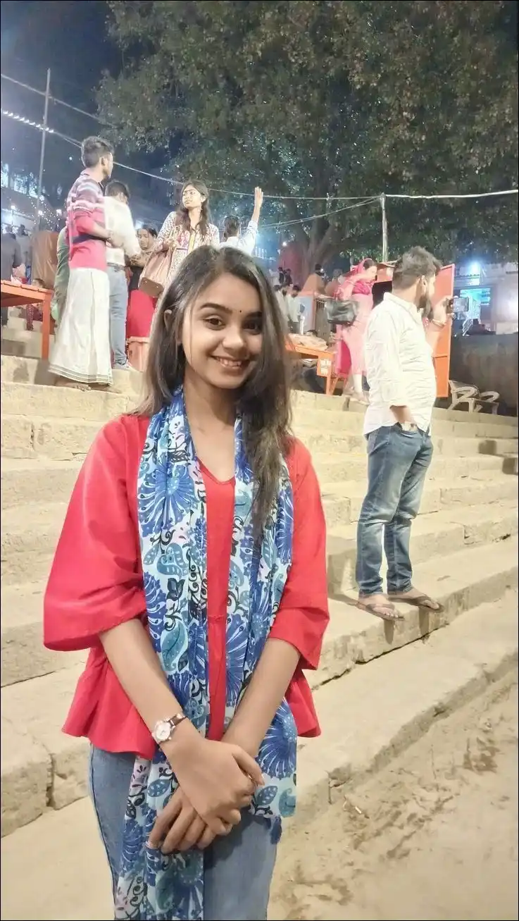 real simple girl image,Real simple girl image wallpaper,Real simple girl image download,Beautiful girl Pic Simple,Real simple girl image indian