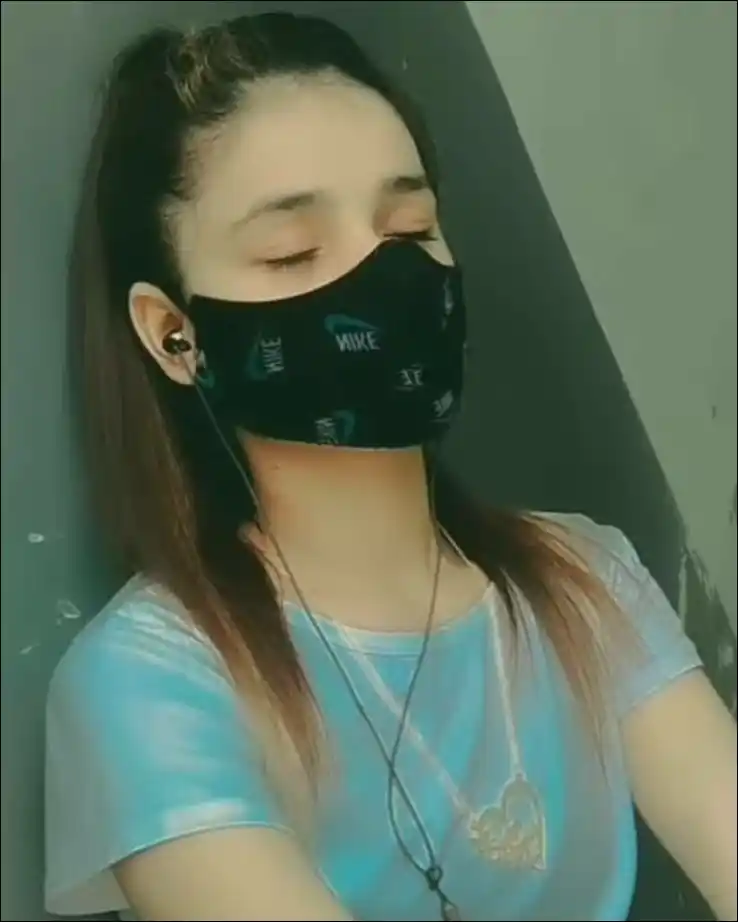 real simple girl image,Real simple girl image wallpaper,Real simple girl image download,Beautiful girl Pic Simple,Real simple girl image indian