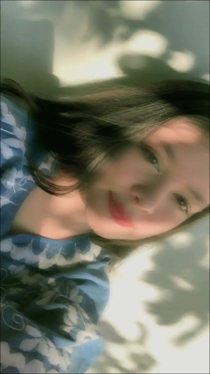 real simple girl image,Real simple girl image wallpaper,Real simple girl image download,Beautiful girl Pic Simple,Real simple girl image indian