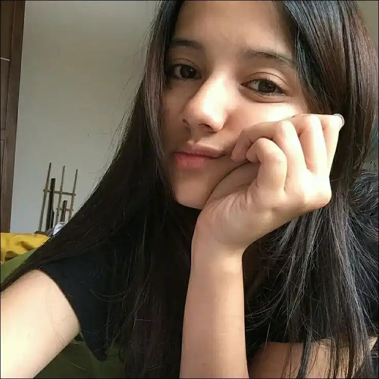 real simple girl image,Real simple girl image wallpaper,Real simple girl image download,Beautiful girl Pic Simple,Real simple girl image indian