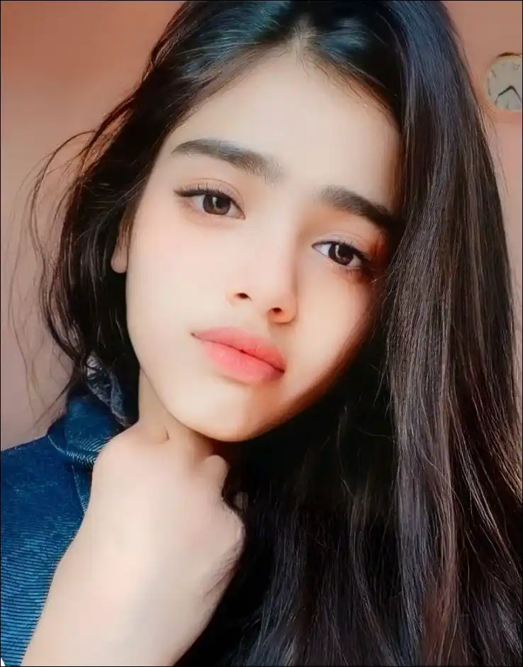 real simple girl image,Real simple girl image wallpaper,Real simple girl image download,Beautiful girl Pic Simple,Real simple girl image indian