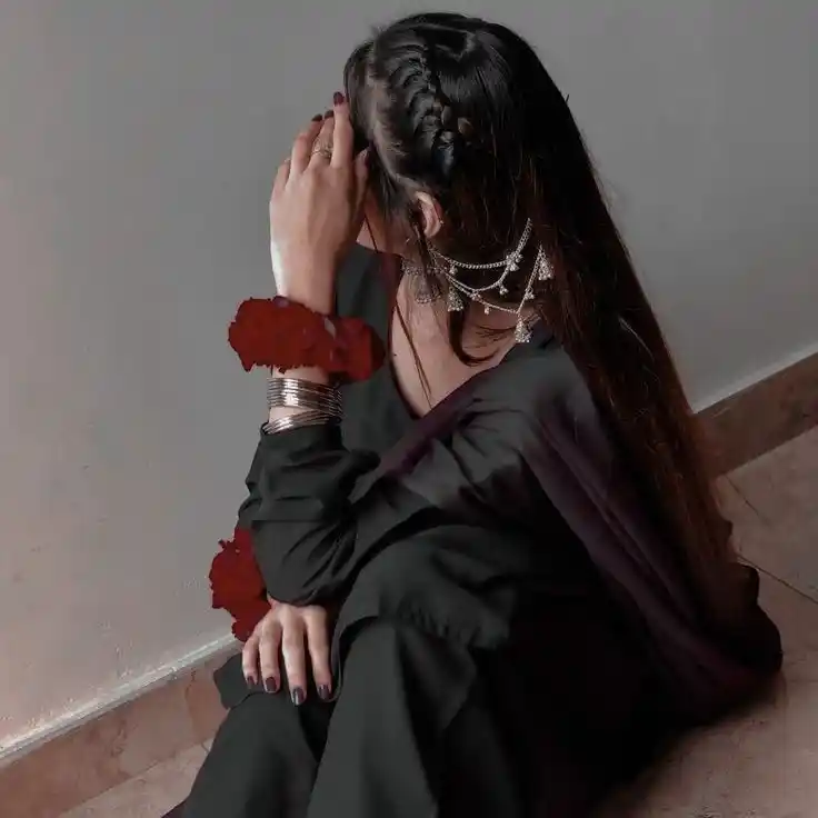 real simple girl image,Real simple girl image wallpaper,Real simple girl image download,Beautiful girl Pic Simple,Real simple girl image indian